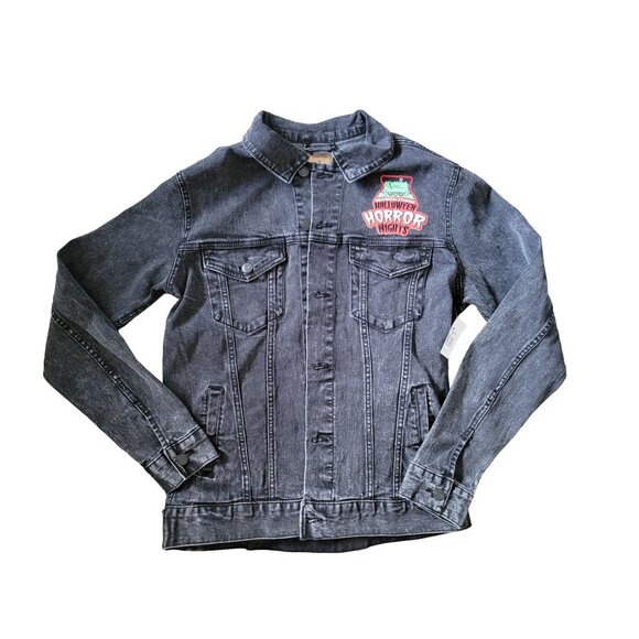 Halloween Horror Nights 2022 Studio Screamers Jean Jacket Size Medium - Picture 2 of 10